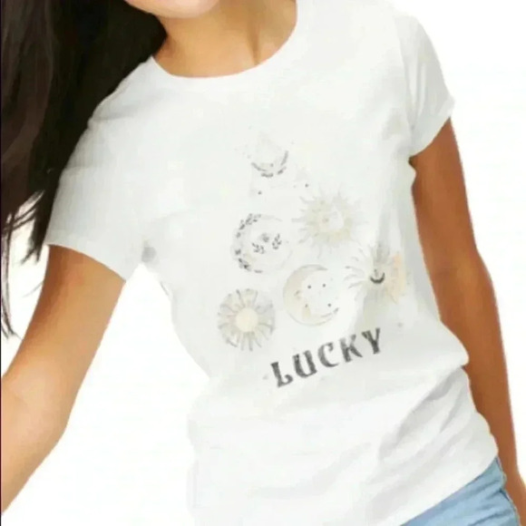 🆕Lucky Celestial Graphic Tee Ivory XL 🆕 - Picture 1 of 6